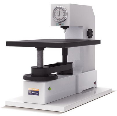 China Rockwell Hardness Test Instrument 0.5HR Resolution With Large Test Table supplier