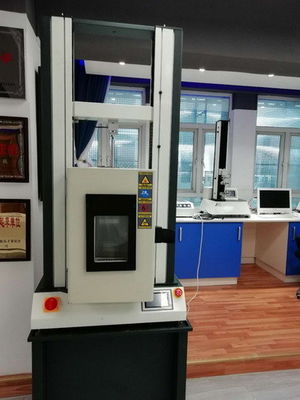 Precision Double Pillar Universal Material Testing Machine With Temperature Test Chamber