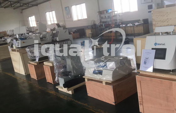 Precision Automatic Metallographic Cutting Machine 3.3KW Speed 2100rpm Water Cooling